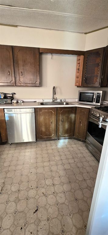 125 5th Avenue NE, Cut Bank, MT 59427 photo 6