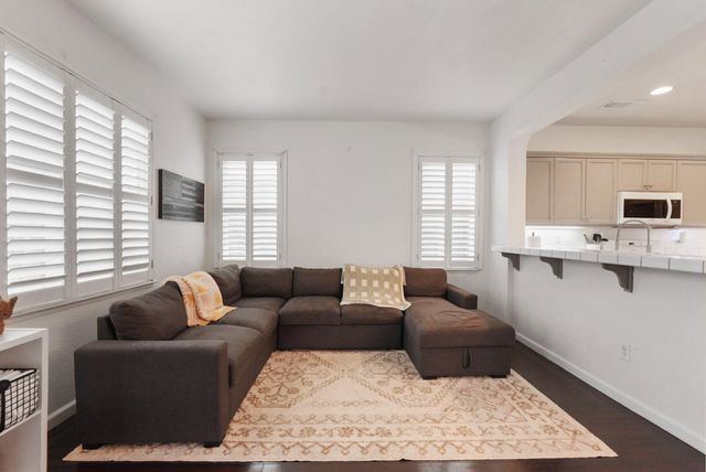 2363 Old Rose Ln, Turlock, CA 95382