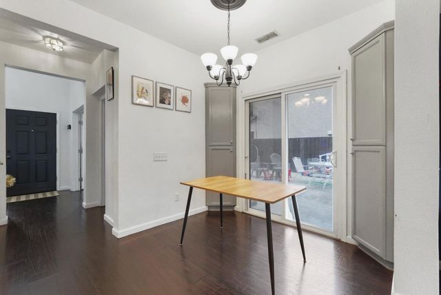 2363 Old Rose Ln, Turlock, CA 95382