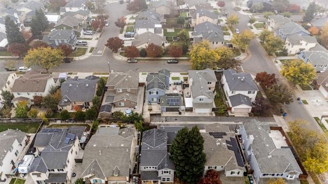 2363 Old Rose Ln, Turlock, CA 95382