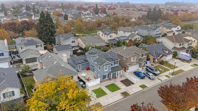 2363 Old Rose Ln, Turlock, CA 95382