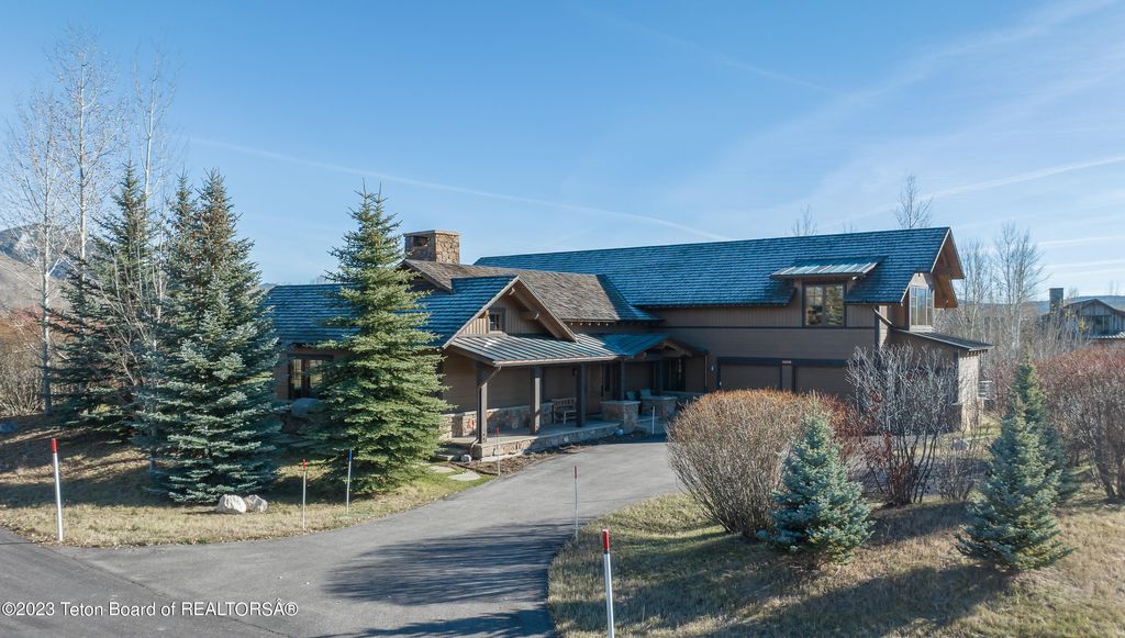 2790 W PEREGRINE Lane, Jackson, WY 83001