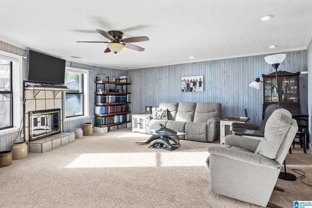 348 COUNTY ROAD 473, Clanton, AL 35046