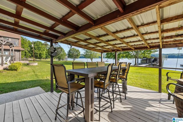 348 COUNTY ROAD 473, Clanton, AL 35046