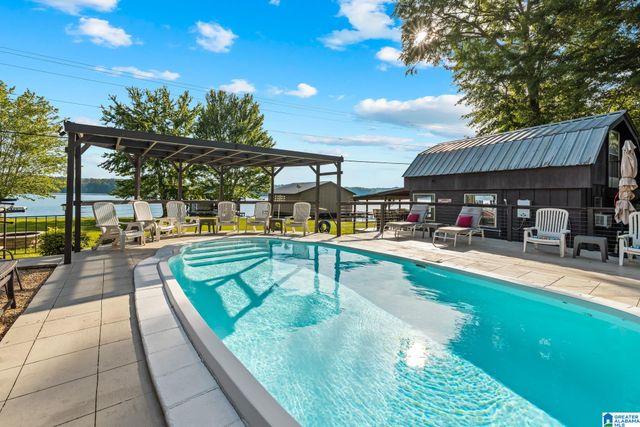 348 COUNTY ROAD 473, Clanton, AL 35046