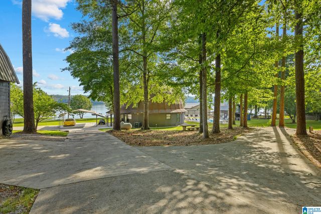 348 COUNTY ROAD 473, Clanton, AL 35046