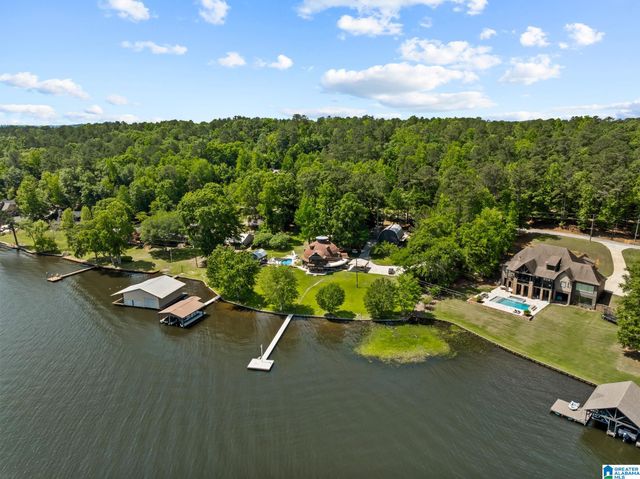 348 COUNTY ROAD 473, Clanton, AL 35046