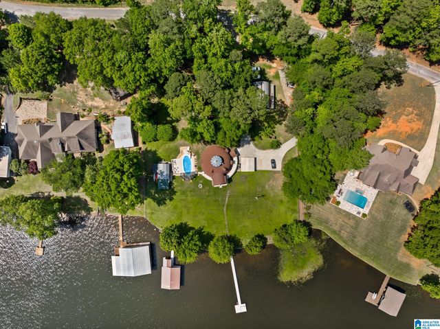 348 COUNTY ROAD 473, Clanton, AL 35046