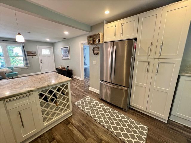 1014 E CRAWFORD STREET, Tampa, FL 33604