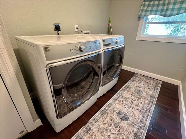 1014 E CRAWFORD STREET, Tampa, FL 33604