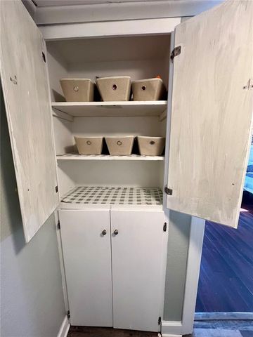 1014 E CRAWFORD STREET, Tampa, FL 33604