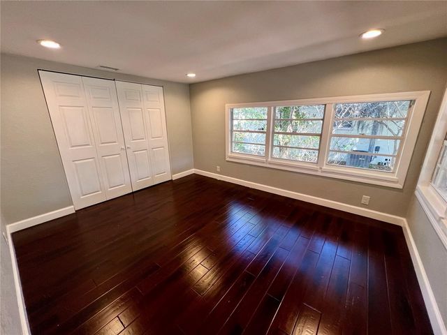 1014 E CRAWFORD STREET, Tampa, FL 33604