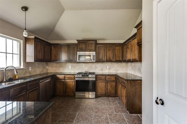 1178 SE 16th Place, Newcastle, OK 73065