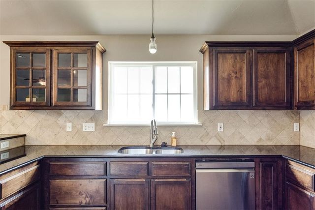 1178 SE 16th Place, Newcastle, OK 73065