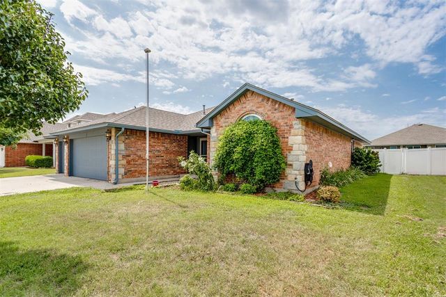 1178 SE 16th Place, Newcastle, OK 73065