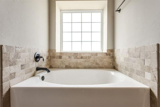 1178 SE 16th Place, Newcastle, OK 73065