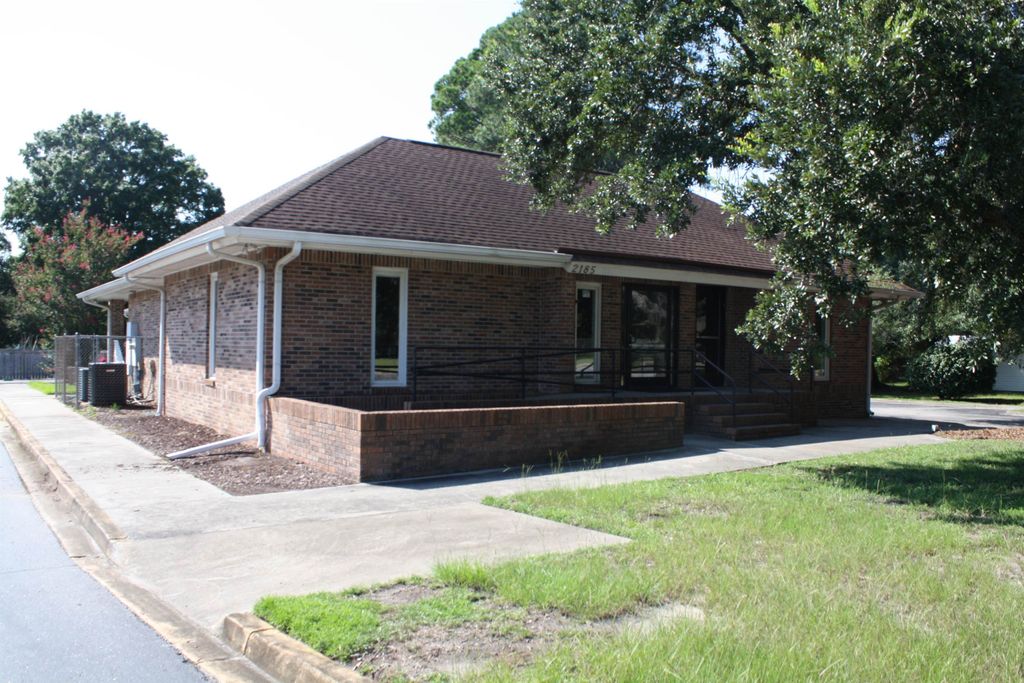 2185 N Fraser St., Georgetown, SC 29440 — photo 2