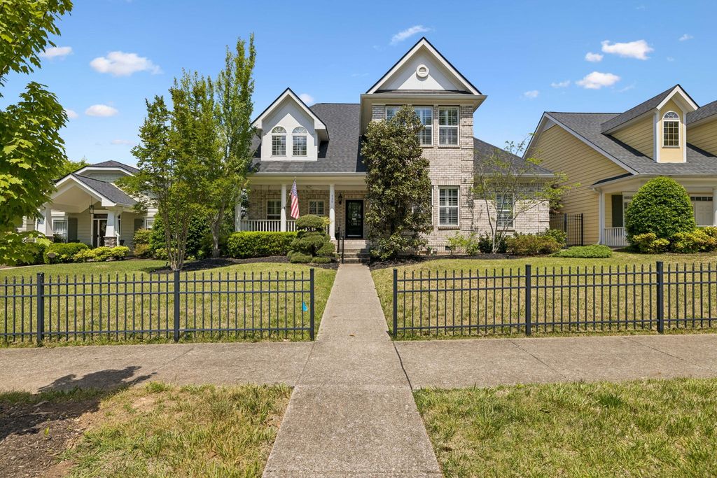 339 Rosebud Cir, Franklin, TN 37064