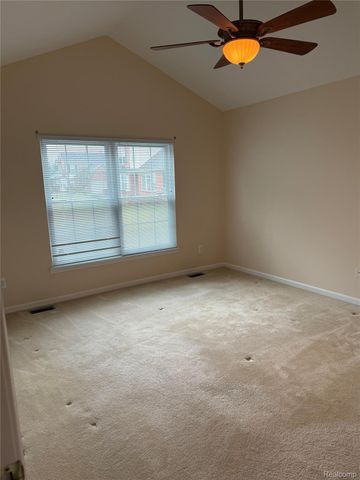 21629 Knights Lane, Brownstown Charter Township, MI 48183