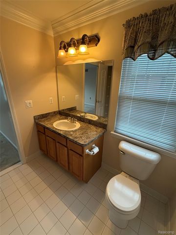 21629 Knights Lane, Brownstown Charter Township, MI 48183