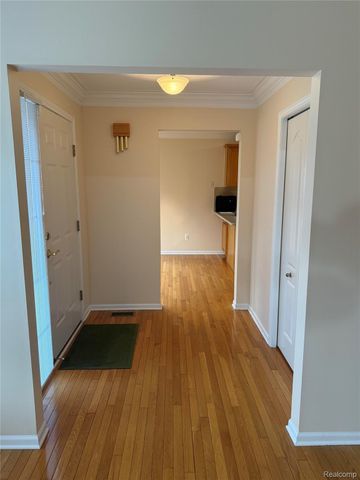 21629 Knights Lane, Brownstown Charter Township, MI 48183