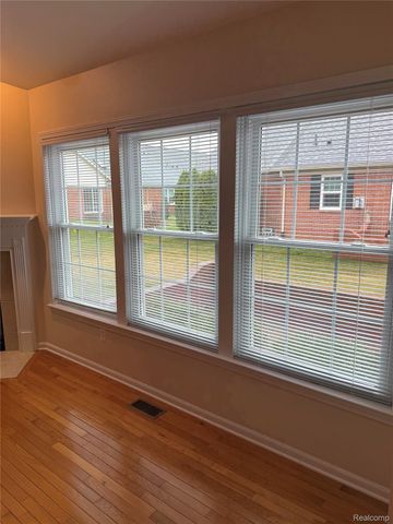 21629 Knights Lane, Brownstown Charter Township, MI 48183