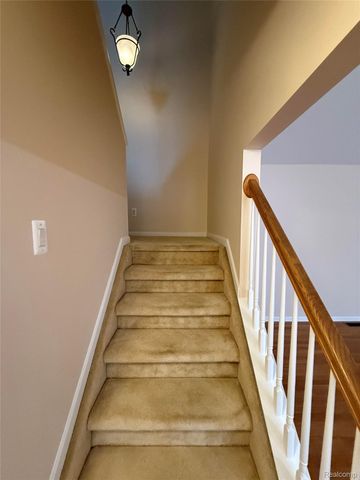 21629 Knights Lane, Brownstown Charter Township, MI 48183