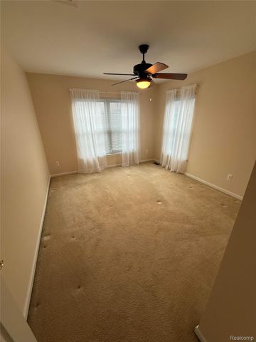 21629 Knights Lane, Brownstown Charter Township, MI 48183