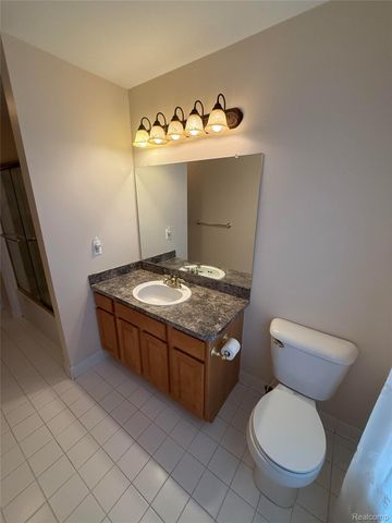 21629 Knights Lane, Brownstown Charter Township, MI 48183