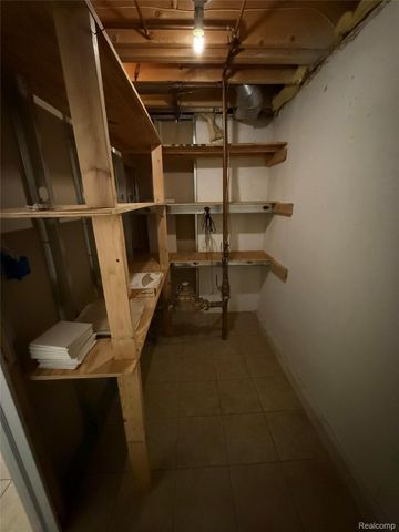 21629 Knights Lane, Brownstown Charter Township, MI 48183