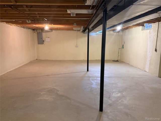 21629 Knights Lane, Brownstown Charter Township, MI 48183