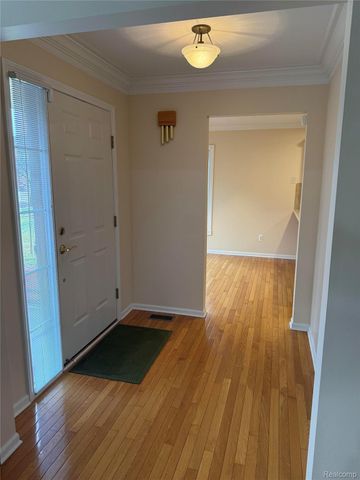 21629 Knights Lane, Brownstown Charter Township, MI 48183