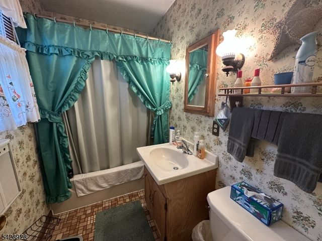13 Cemetery Rd, Independence Twp., NJ 07838