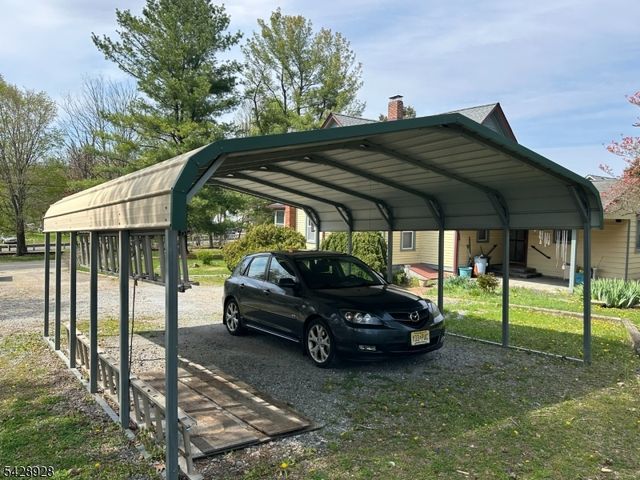 13 Cemetery Rd, Independence Twp., NJ 07838