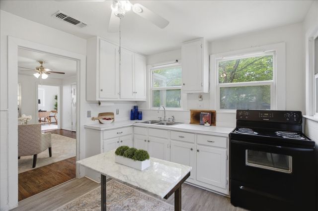 3904 El Campo Avenue, Fort Worth, TX 76107