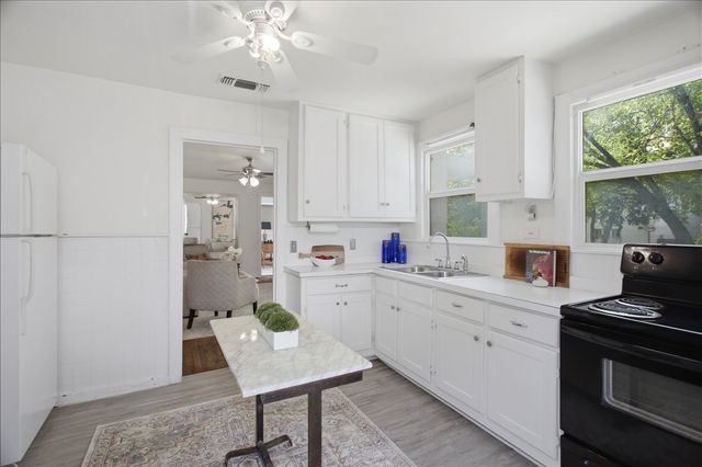 3904 El Campo Avenue, Fort Worth, TX 76107