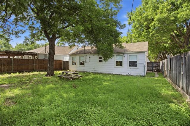 3904 El Campo Avenue, Fort Worth, TX 76107