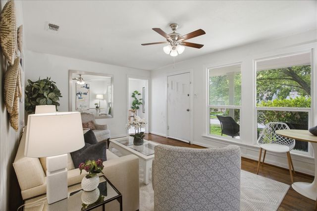 3904 El Campo Avenue, Fort Worth, TX 76107