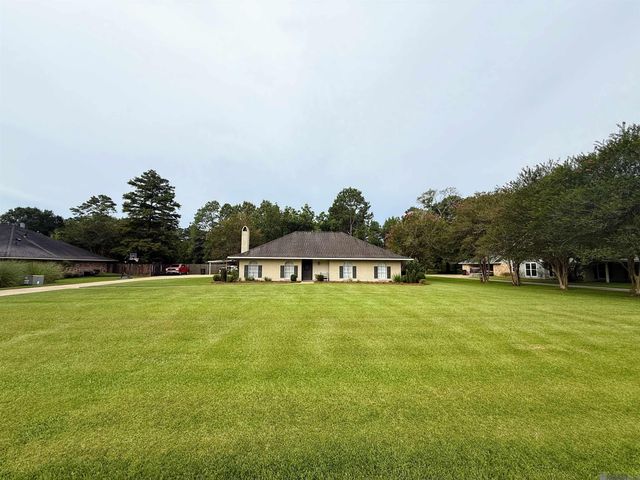 12235 Stoneway Pl, Central, LA 70818