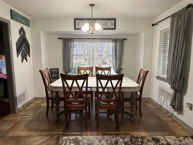 12235 Stoneway Pl, Central, LA 70818