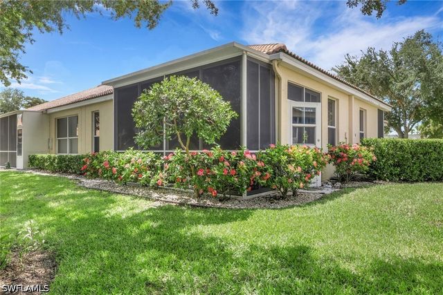 8784 MIDDLEBROOK DR, Fort Myers, FL 33908