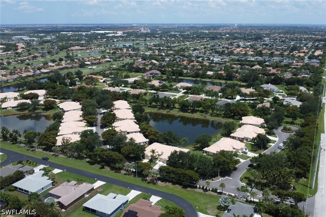 8784 MIDDLEBROOK DR, Fort Myers, FL 33908