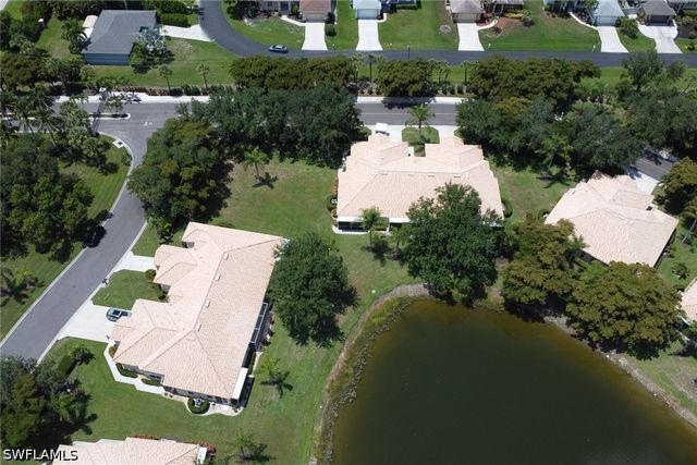 8784 MIDDLEBROOK DR, Fort Myers, FL 33908