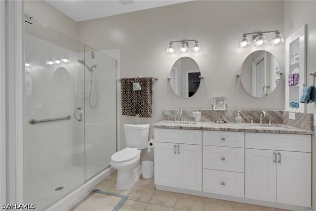 8784 MIDDLEBROOK DR, Fort Myers, FL 33908