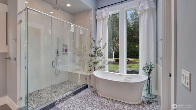 28570 318th Drive SE, Ravensdale, WA 98051