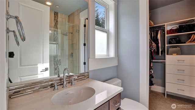 28570 318th Drive SE, Ravensdale, WA 98051