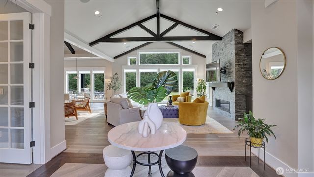 28570 318th Drive SE, Ravensdale, WA 98051