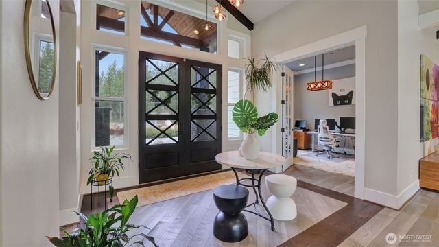 28570 318th Drive SE, Ravensdale, WA 98051