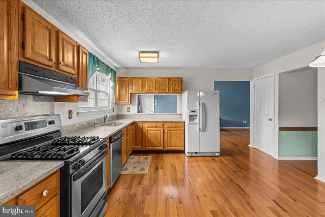 61 OLYMPIA LN, Sicklerville, NJ 08081