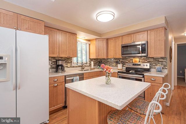 17 KING RICHARD RD, Ocean Pines, MD 21811
